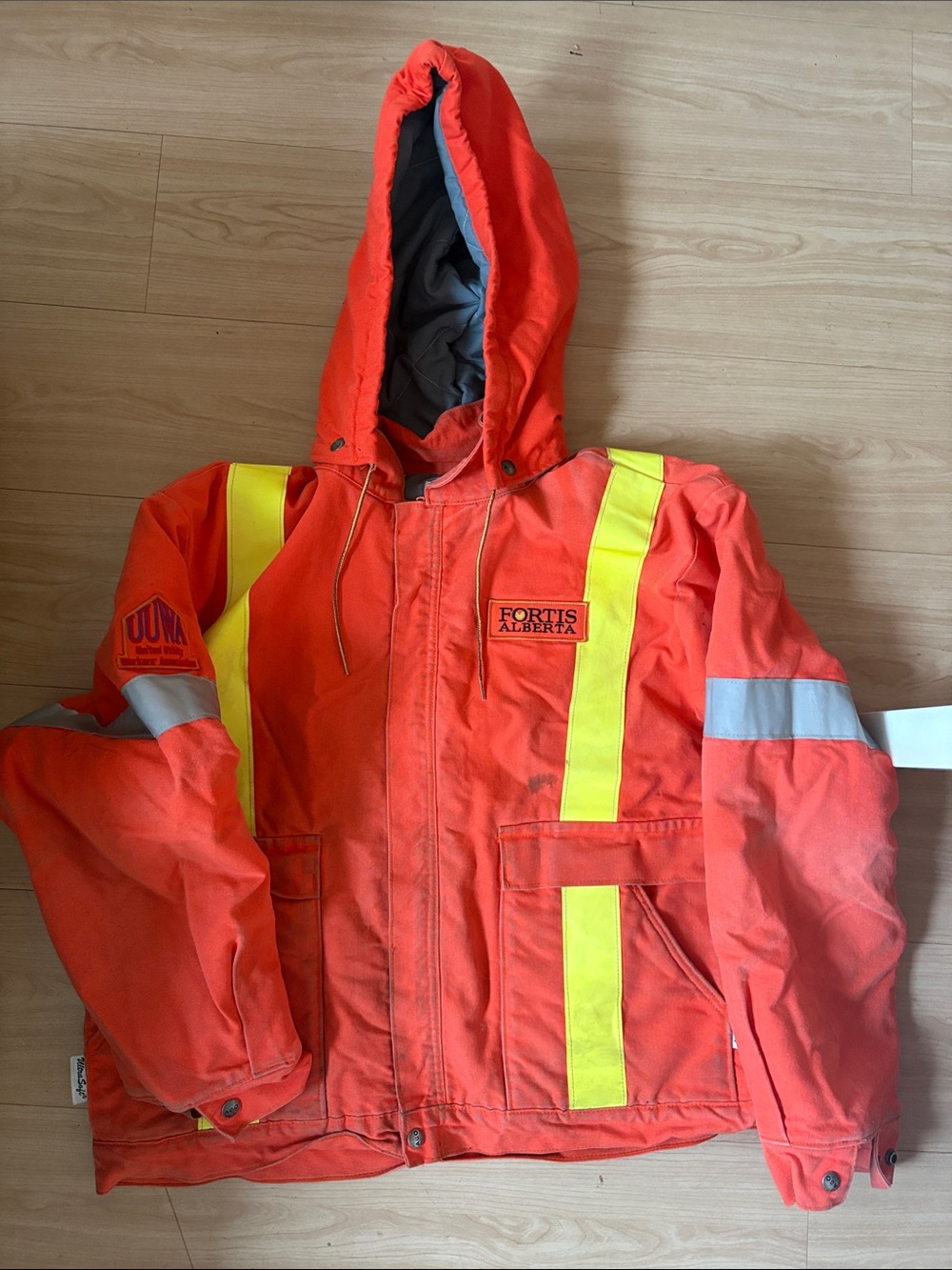 High-Visibility Orange men’s XL Hooded Safety Jacket